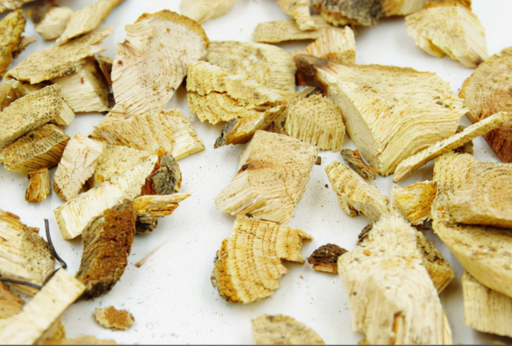 乙肝患者切勿服用这些中药,这些药物最伤肝