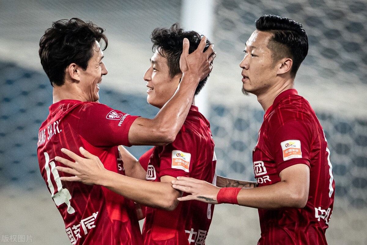 上海海港队7号队员是谁(晚上7点!