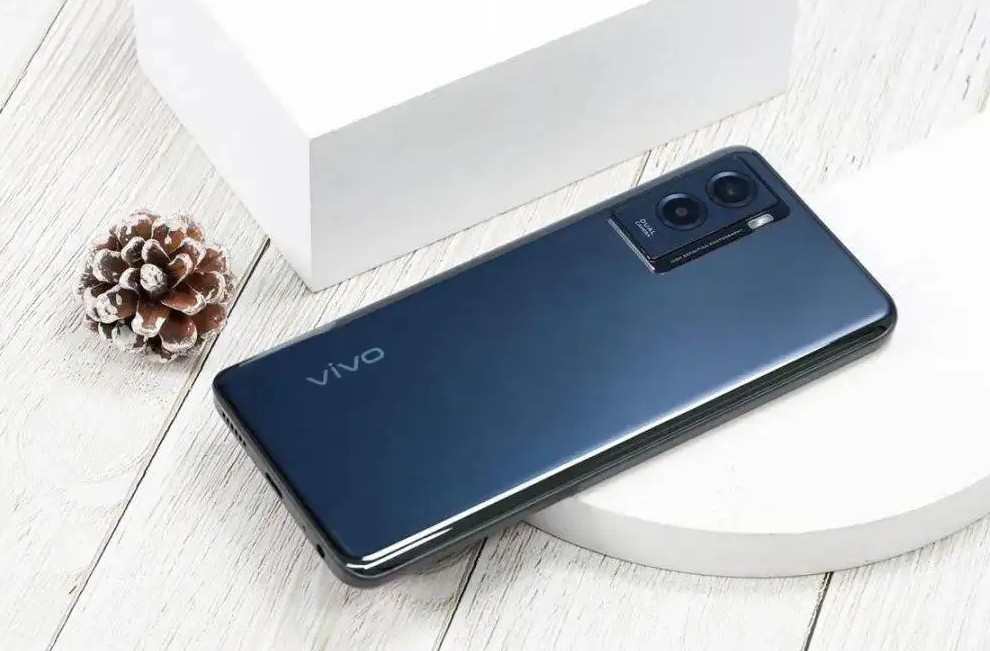 大电池用着才爽，3款大容量长续航手机，一步到位，最低仅1599元