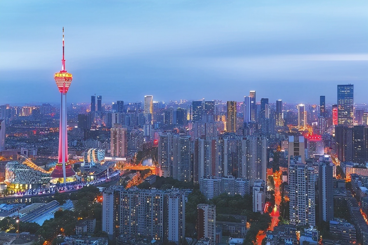 成都五牛足球队图片(四川足球二:由成都蓉城三千万奖励,看巴蜀川足