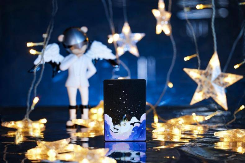 以爱铸就守护之心：翼魔狮EMOOS×希捷科技惊喜联名