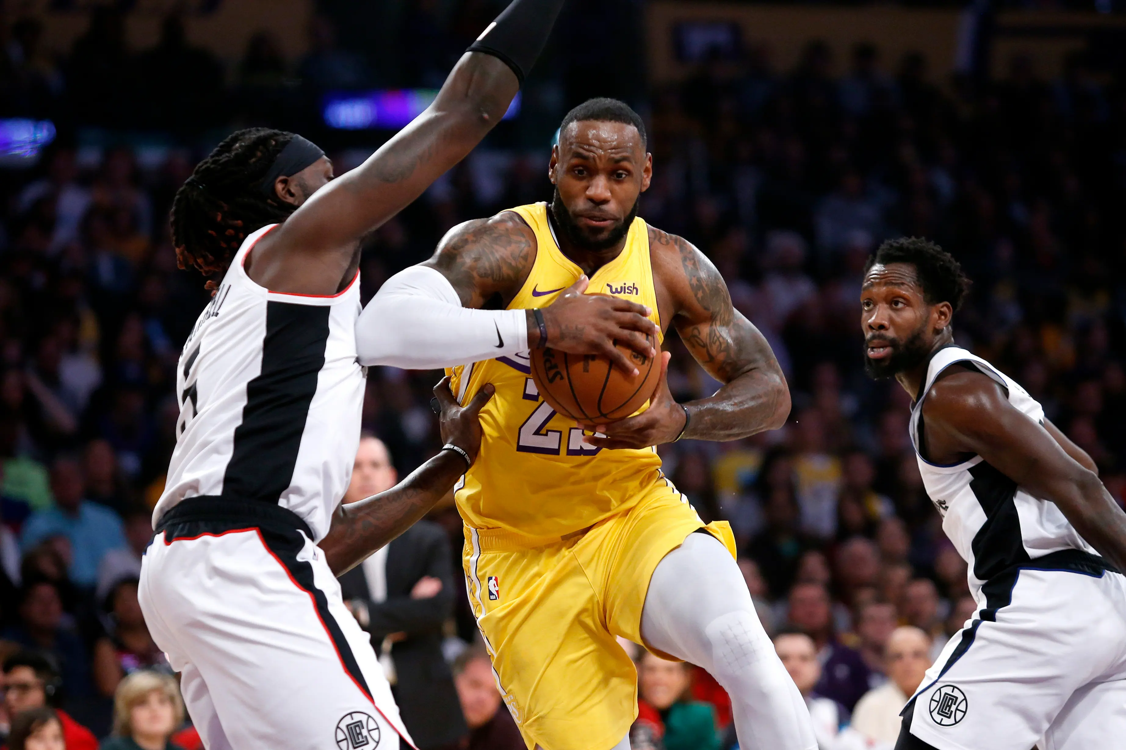 nba有哪些高手（NBA現(xiàn)役前十突破高手：庫里第二；詹姆斯居尾，歐文排名下跌？）
