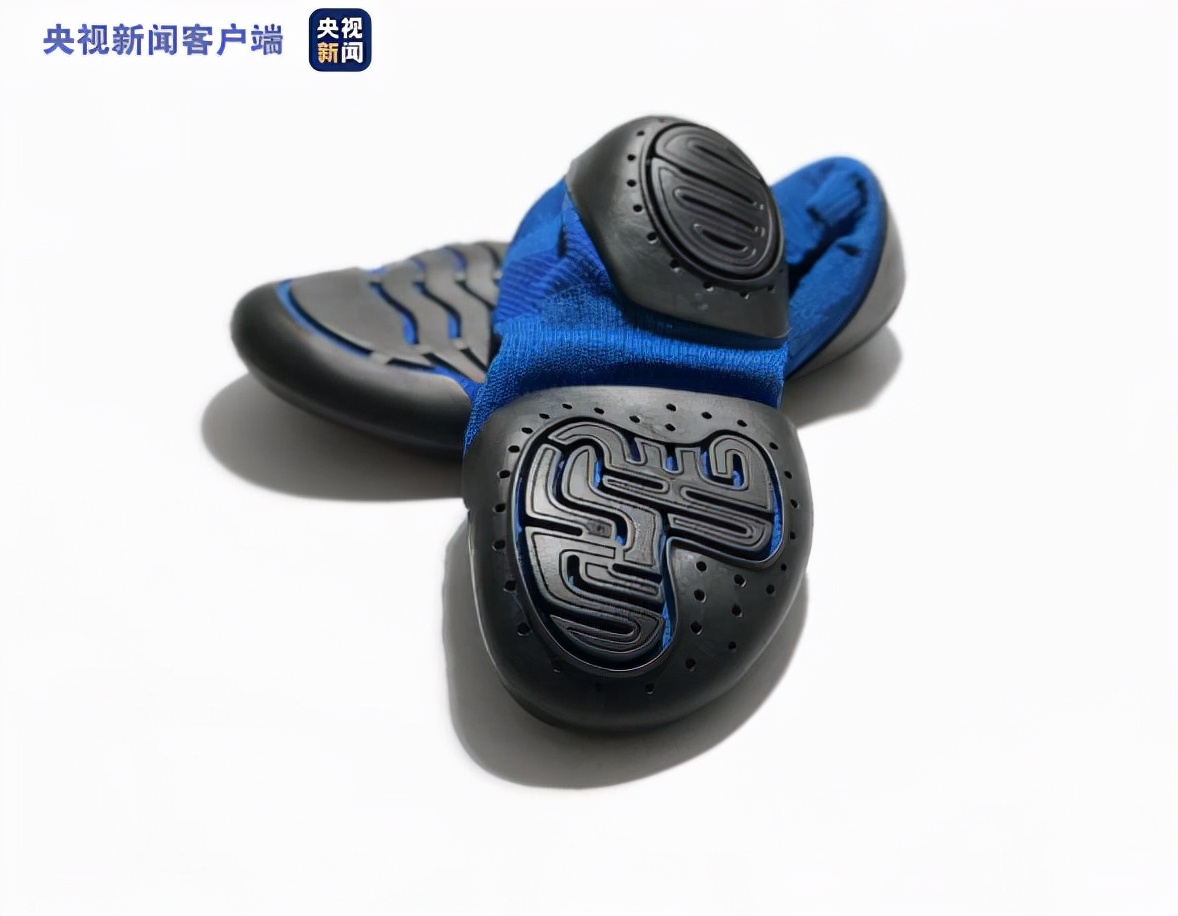 教育部肯定，上海市“感谢”，央媒密集报道！2021年，这所大学“火”了！