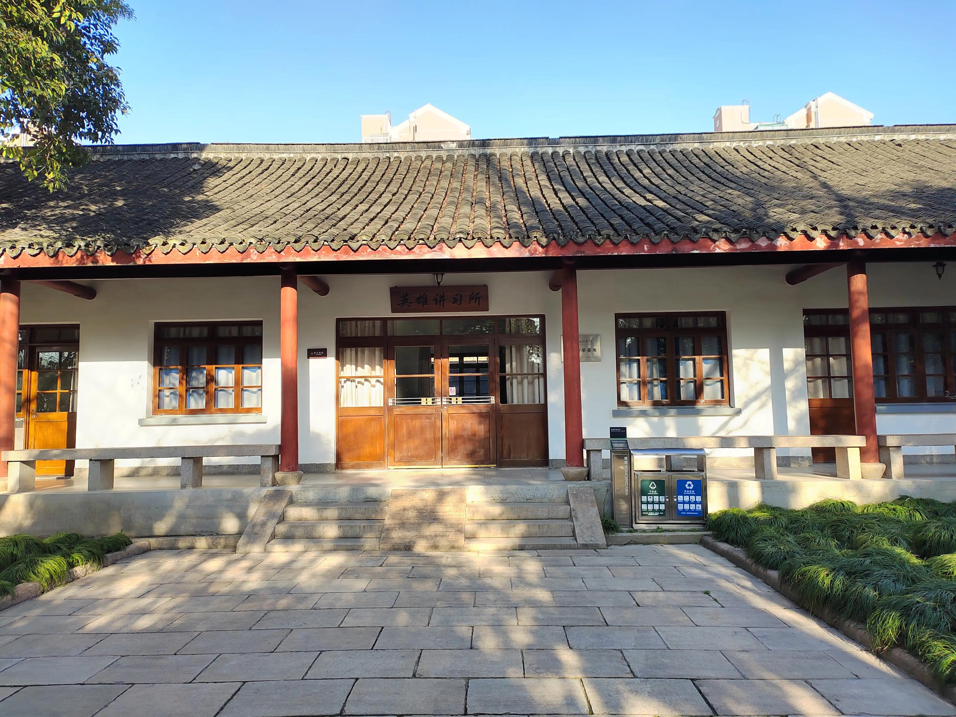 徐家汇有什么好玩的,徐汇区有哪些是必打卡的景点_寻觅网