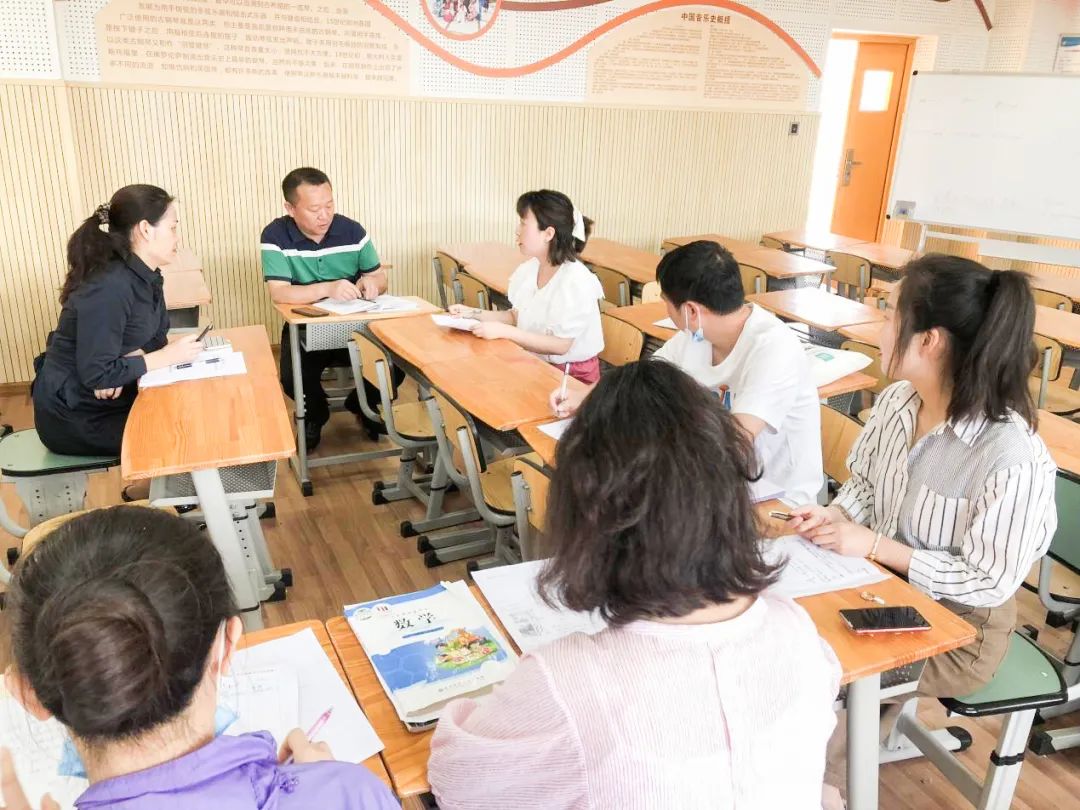 成都市双流区九江小学继续开展高质量课堂建设专项行动