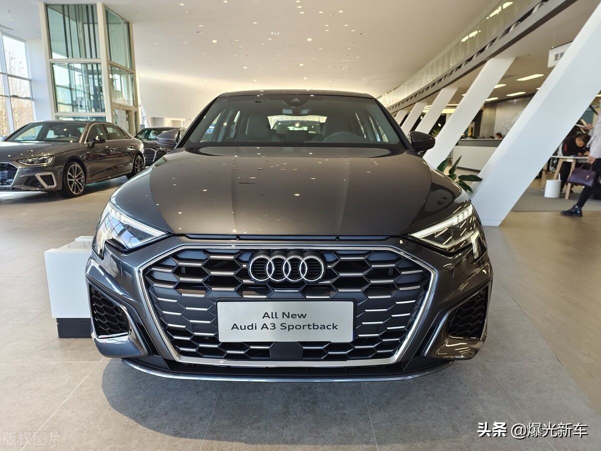 2022款奥迪A3正式上市，时尚外观配豪华内饰展现卓越品质