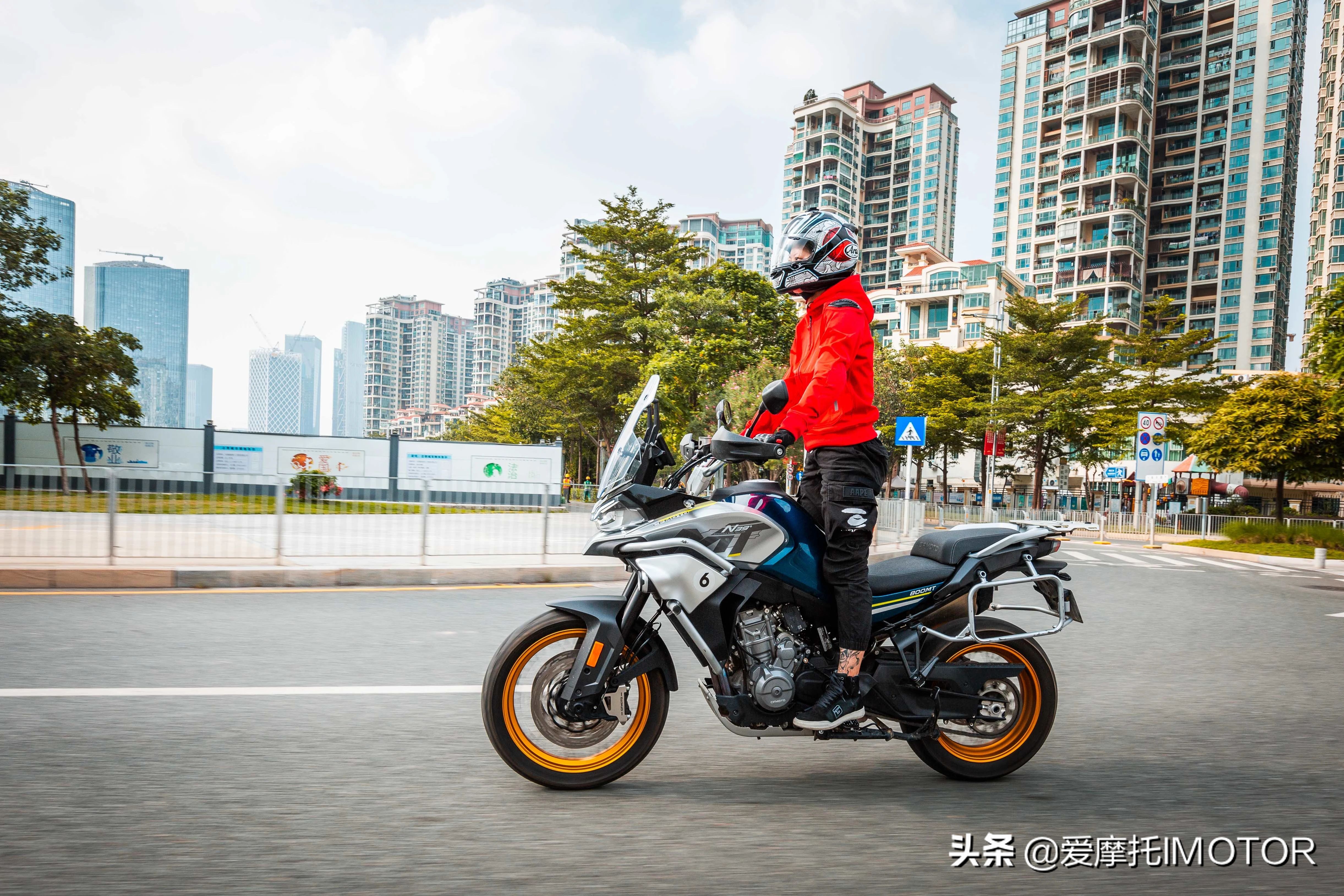 三人行，必有我师，春风800MT多路况评测