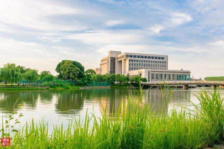 湖南大学排行榜（湖南省排名前十的大学）