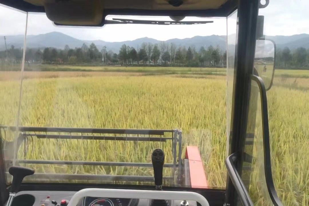 久保田EX108Q-S系列履帶收割機(jī)簡介