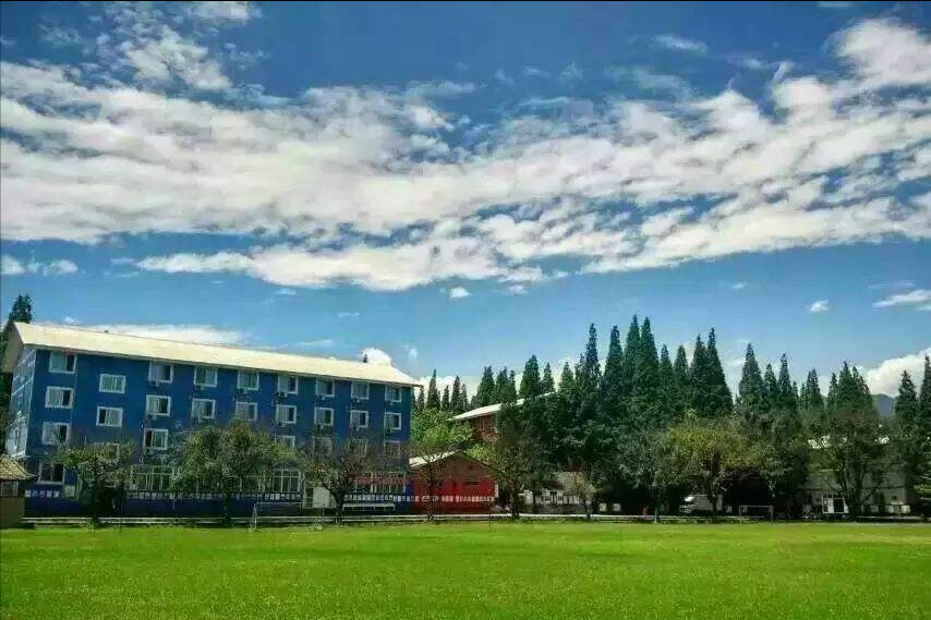 汶川地震中，北大才子“范跑跑”丢下学生逃跑，如今怎么样了？