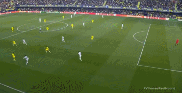 尤文1-2乌迪内斯遭绝杀（2-2！1-2！1-0！欧洲足坛疯狂一夜：4大豪门翻车，巴萨笑纳大礼）