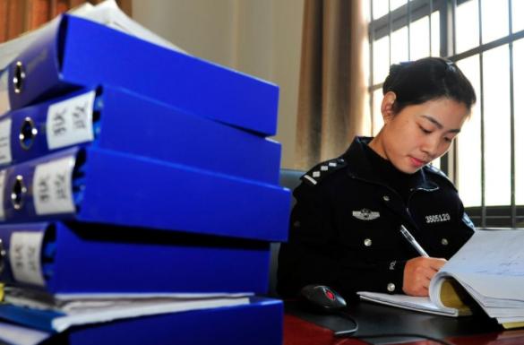 狱警行业将要“大扩招”，享受公务员待遇和编制，专科生也有机会