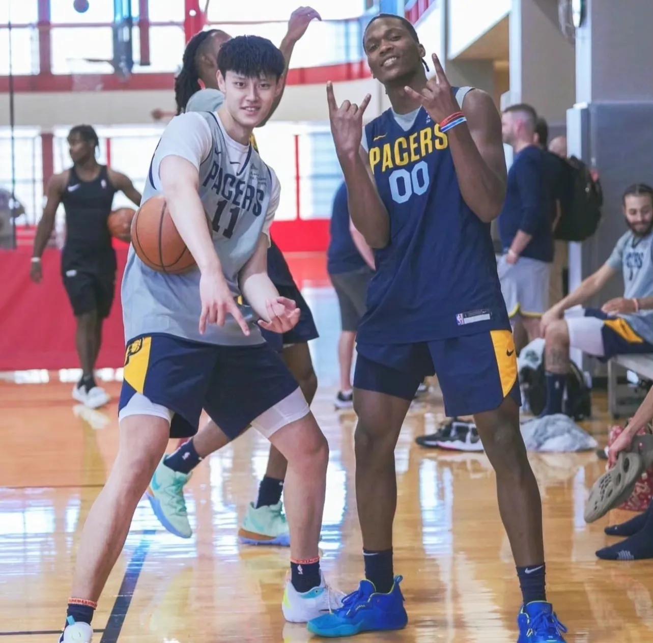 朱芳雨为什么拒绝nba合同（中国不配有NBA球员吗？曾凡博直言中国球迷过于苛刻，都在看笑话）