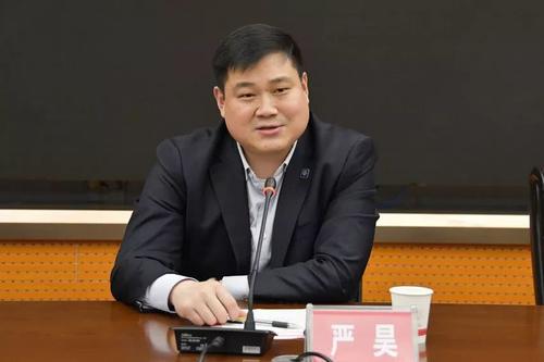 江苏5位女企业家，有老板娘、二代、打工妹，财富最少的超过220亿