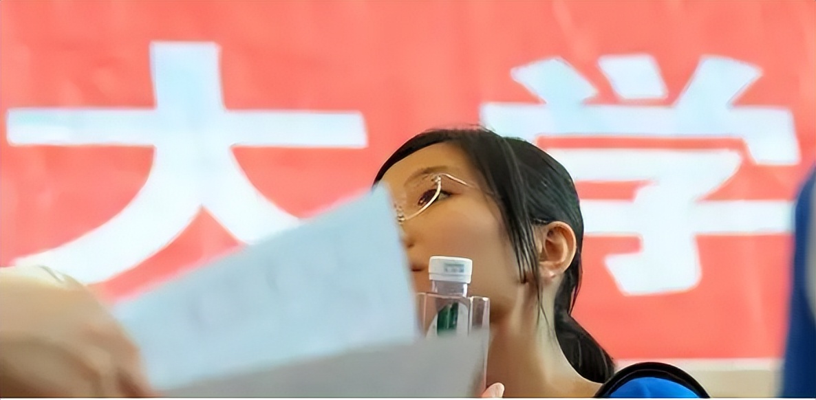 读着读着大学没了？被教育部要求停办的大学，在校生成绝版人才