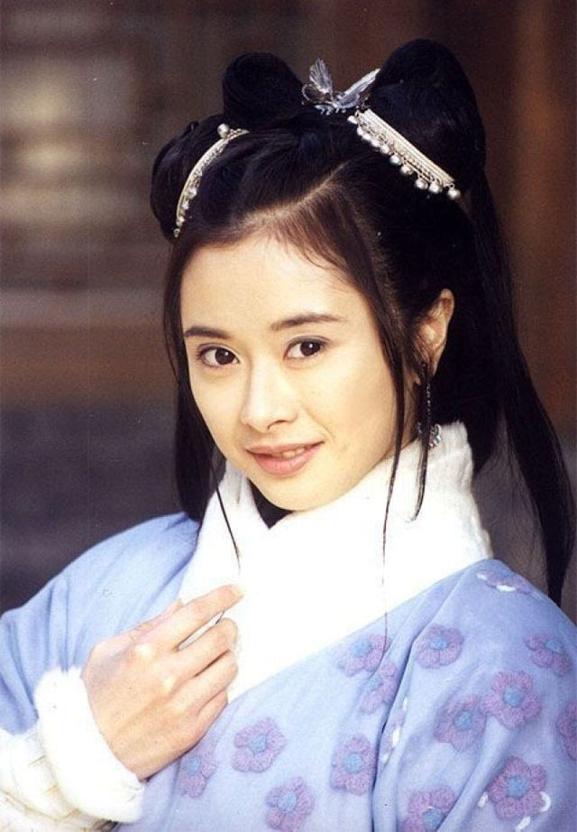 8位"叫不上名"的香港女配角,年轻时都是一眼万年,一见误终身