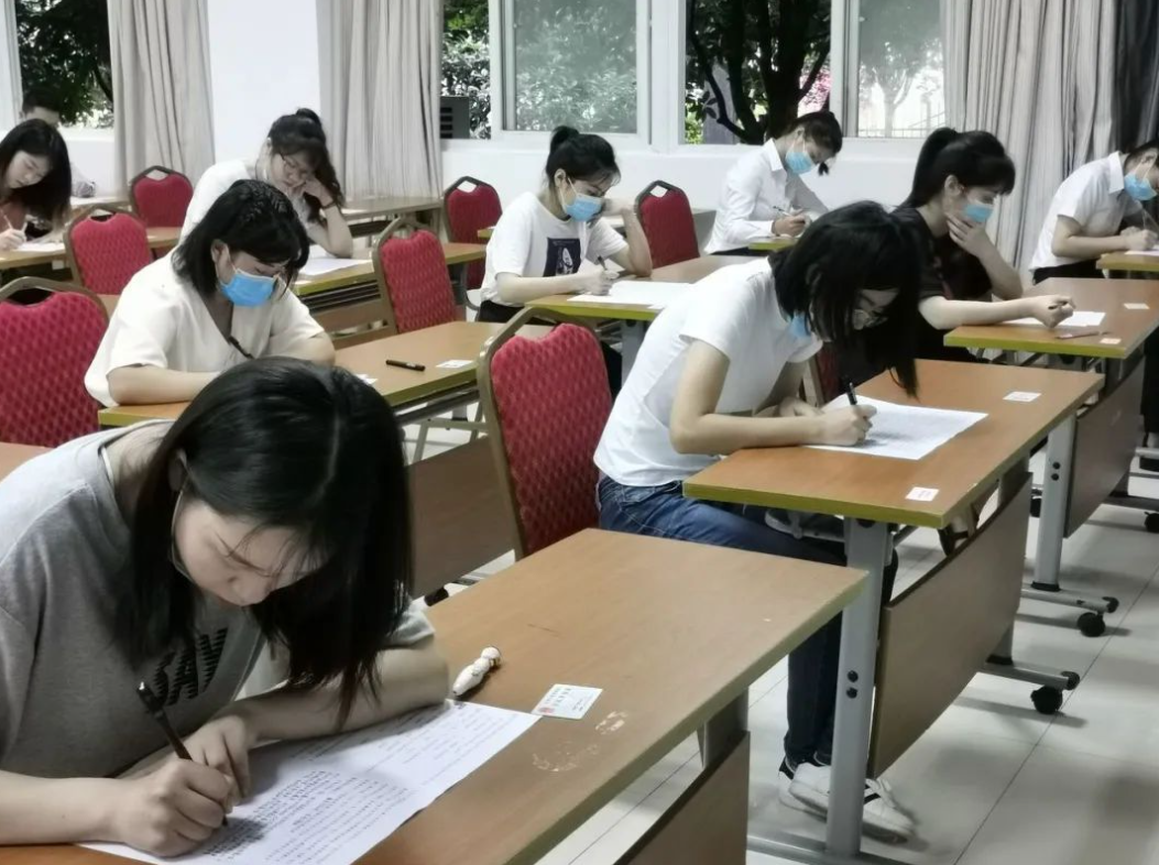 复旦大学“硬核”试卷，一道题值60分，考生：我终于不用挂科了