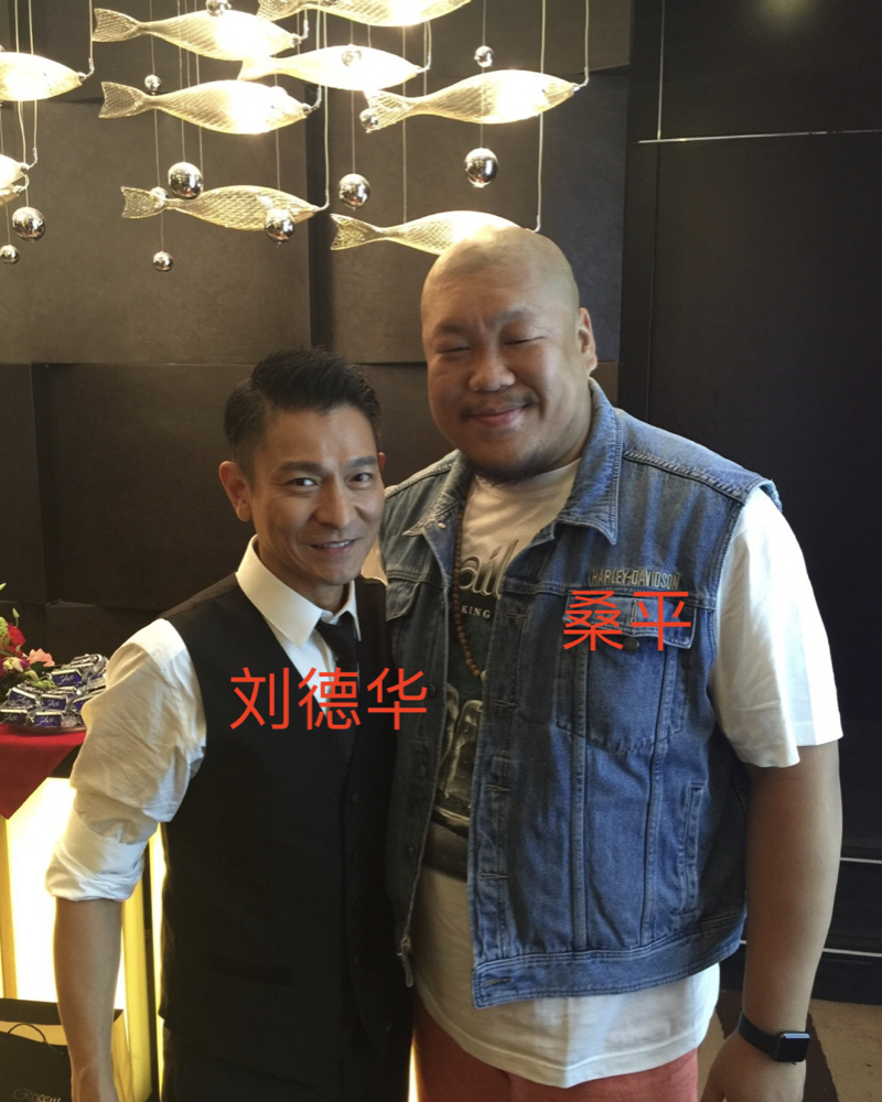 外太空的莫扎特：配角马元爸背景雄厚，和刘德华搭档，跟成龙喝酒