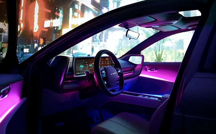 现代IONIQ 6官方图片发布，采用电子后视镜，定位纯电动中型轿车