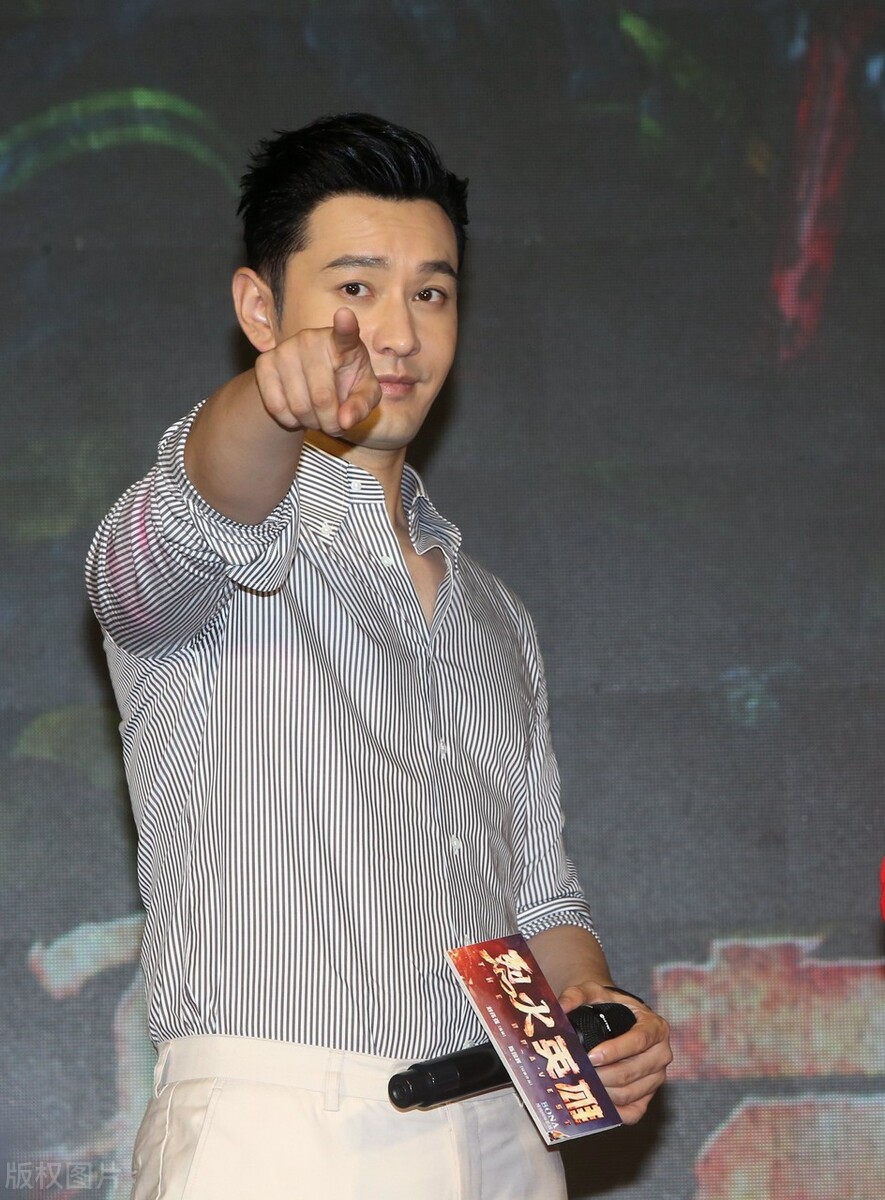 一婚嫁入豪门，绯闻男友黄晓明，月薪8000元女主播叶珂的开挂人生