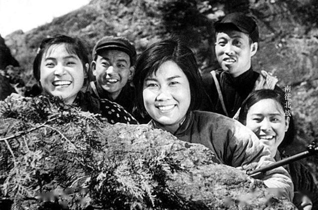 老电影《地雷战》(盘点《地雷战》等老电影16位"女民兵"形象,飒爽英姿