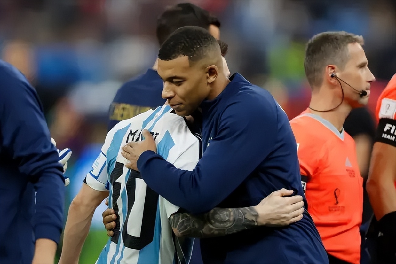 争议点球阿根廷痛失世界杯冠军（阿根廷时隔36年再夺世界杯冠军，本场比赛3个点球到底有没有争议）
