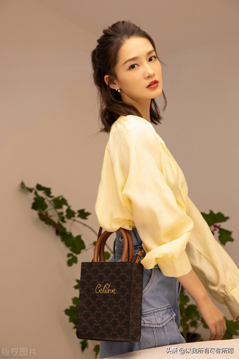 淡妆浓抹总相宜李沁