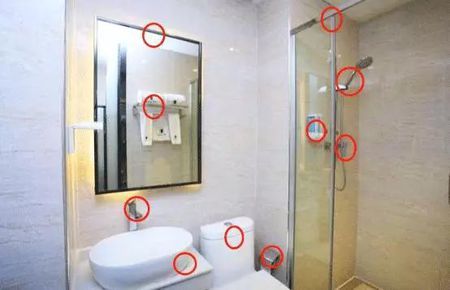 跨年夜开房，宾馆内居然藏着隐形摄像头！偷拍事件为何层出不穷？