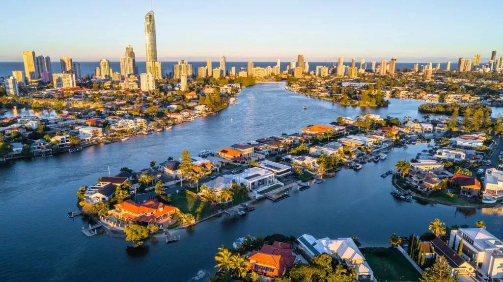 周杰伦20亿豪宅啥样？网友：这样的家确实影响出歌速度