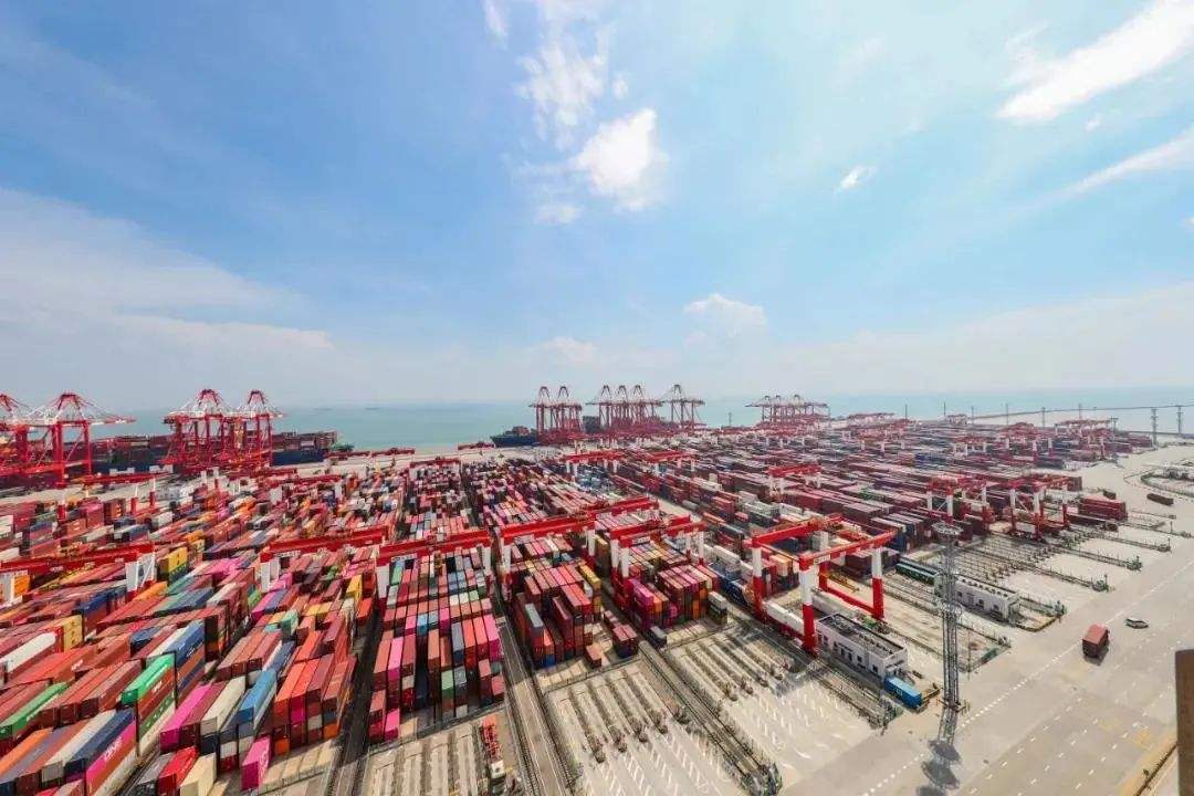 中国十大港口排名：2021年货物与集装箱吞吐量统计