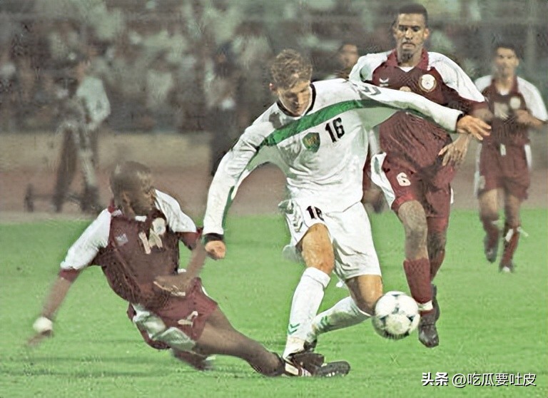 02年世界杯亚洲区十强赛档次（世界杯我们来了，2002世界杯亚洲区十强赛B组，国足强势表现）