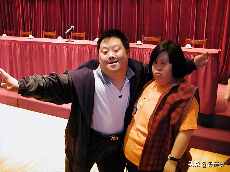 曾是“天才指挥家”的他：先天智力不足却被捧上神坛，今悲惨度日