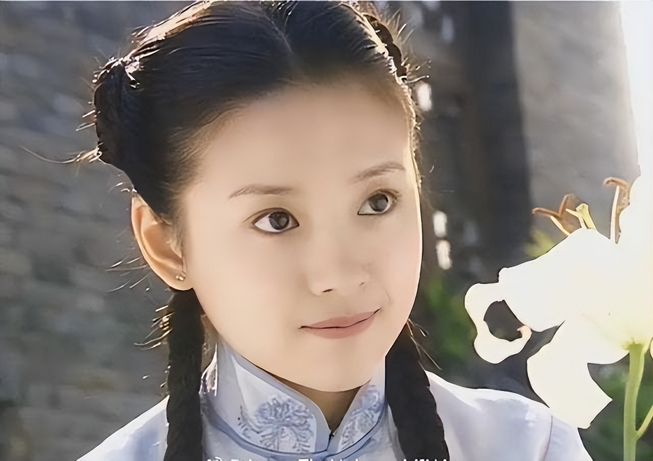 同为军艺出身，这12个女星命运不同：有人视后大满贯，有人被唾弃