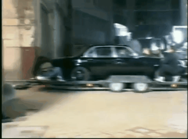 罕见好莱坞大片幕后：不用电脑特效，也能做出吊炸天的效果