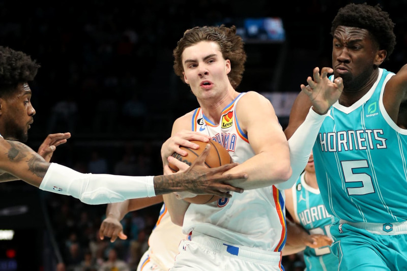 nba交易截止日2022直播（在2023年NBA交易截止日，每支球队都应该解决的一件事）