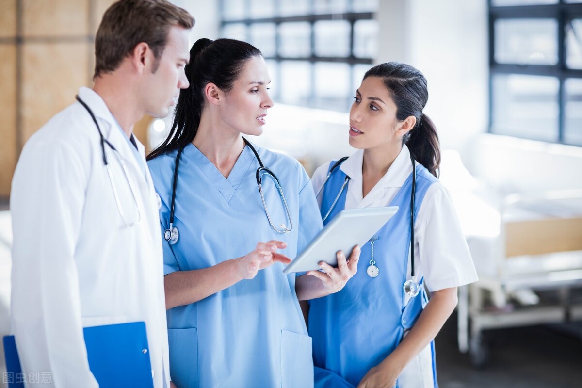 西安出现多例出血热，竟是因为吃草莓？危害堪比埃博拉？辟谣解读