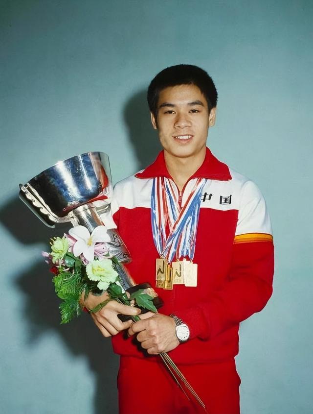 中国第一体操王子李宁：为国夺回106块金牌，退役后成就著名品牌