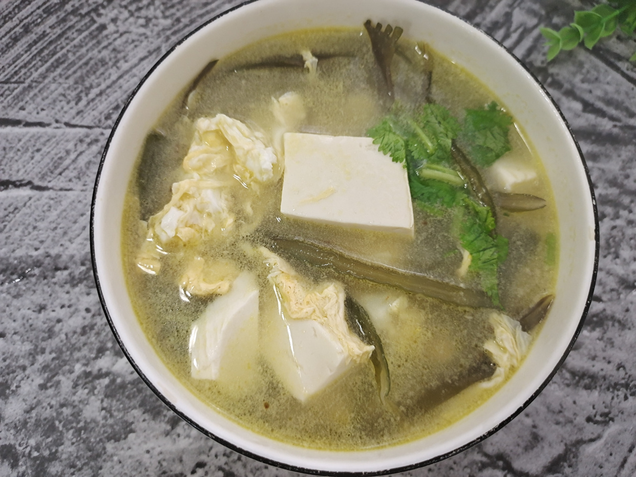 春天，多给孩子喝8种营养汤羹，钙含量高，营养丰富