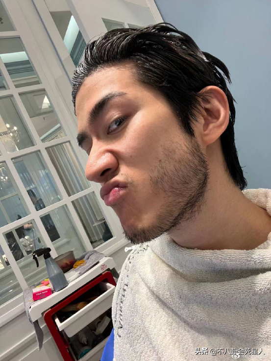 单看脸惊艳帅气，一看全身就秒垮掉，这些男星被身高害惨了