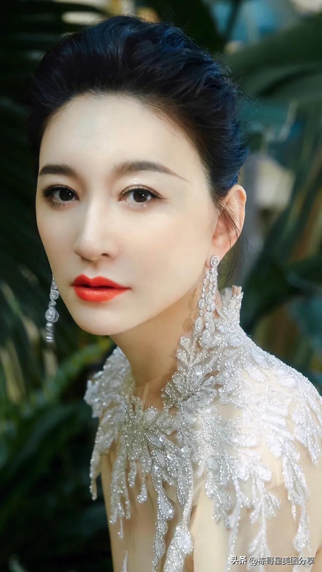 女明星壁纸6|李小冉