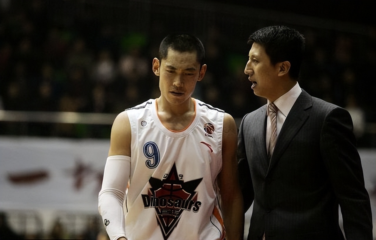 cba在哪个台看直播（CBA辽篮VS天津4大看点，杨鸣如何激活残阵？CCTV5不转，2平台直播）