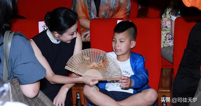 被盗失火，港星的豪宅比他们的花边还好看