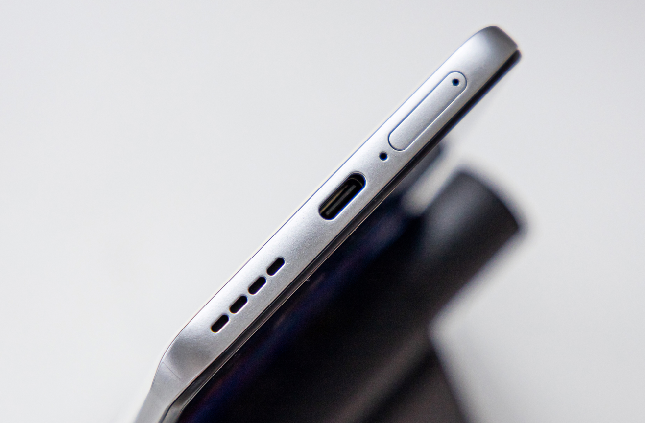 苹果小米开启价格战，部分机型“大跳水”，酷派新机成618人气王