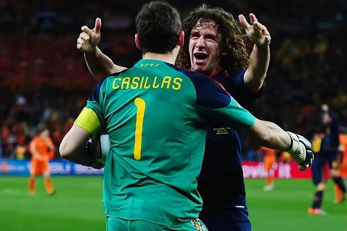 卡西利亚斯为什么无缘世界杯（西班牙传奇门将卡西利亚斯发推出柜，后称账号被黑，掉粉300万）-趣拿体育