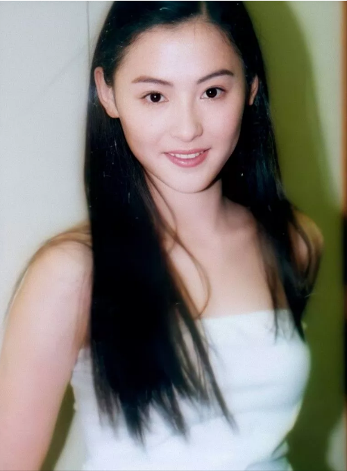 8位异域风情的混血女星，有人幸福美满，有人情路坎坷