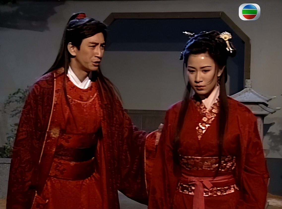 《倚天屠龙记》吴启华和苏有朋版角色对比，各有千秋，谁更强？