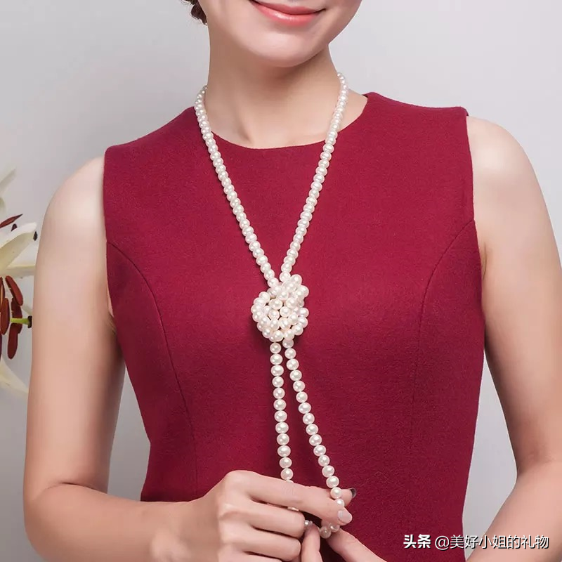 母亲节礼物系列I 细数我私藏的宝藏首饰，千元不到让妈妈闪耀起来