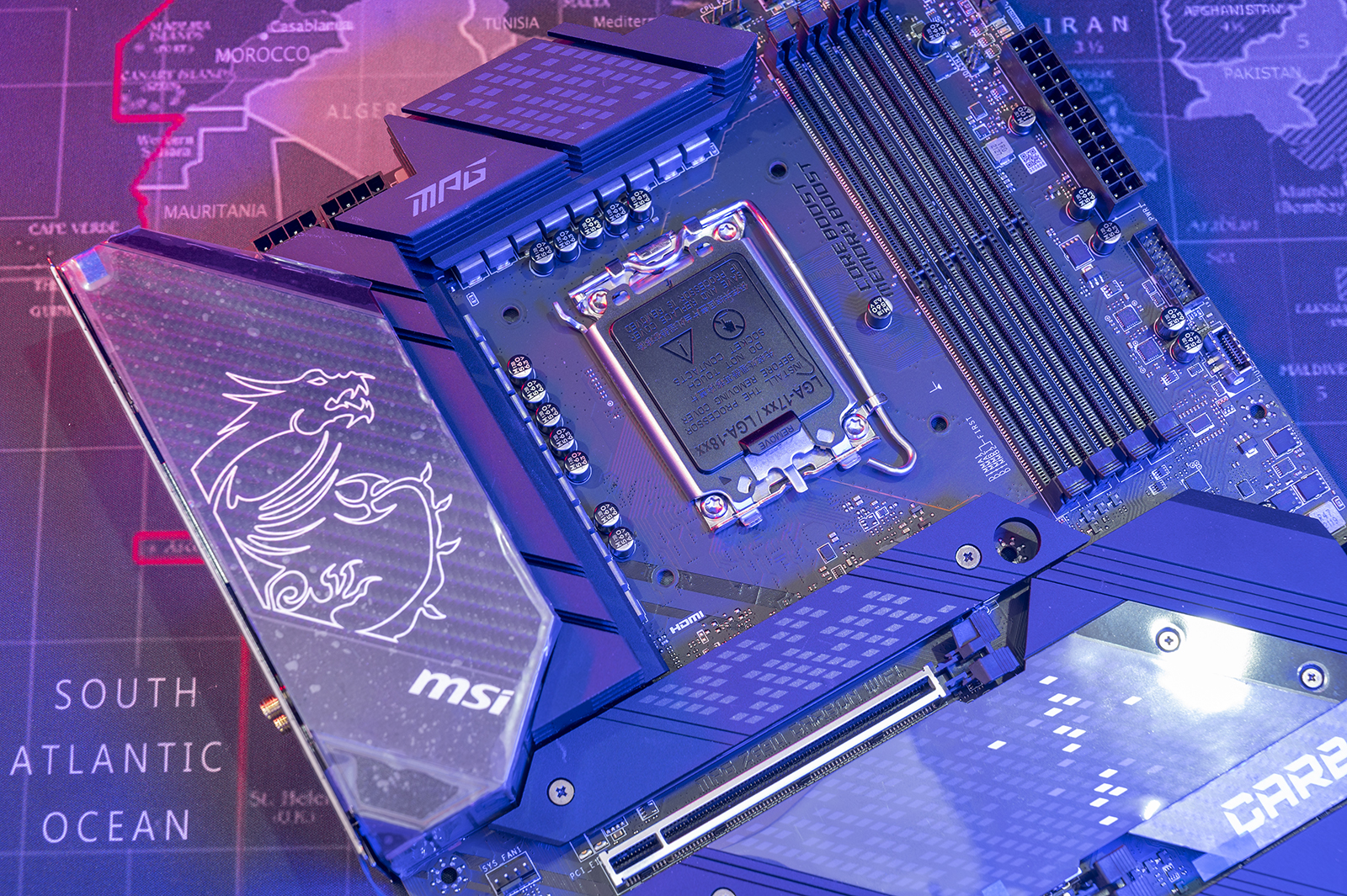 将高性能释放为生产力，高带宽DDR5带飞十二代酷睿平台