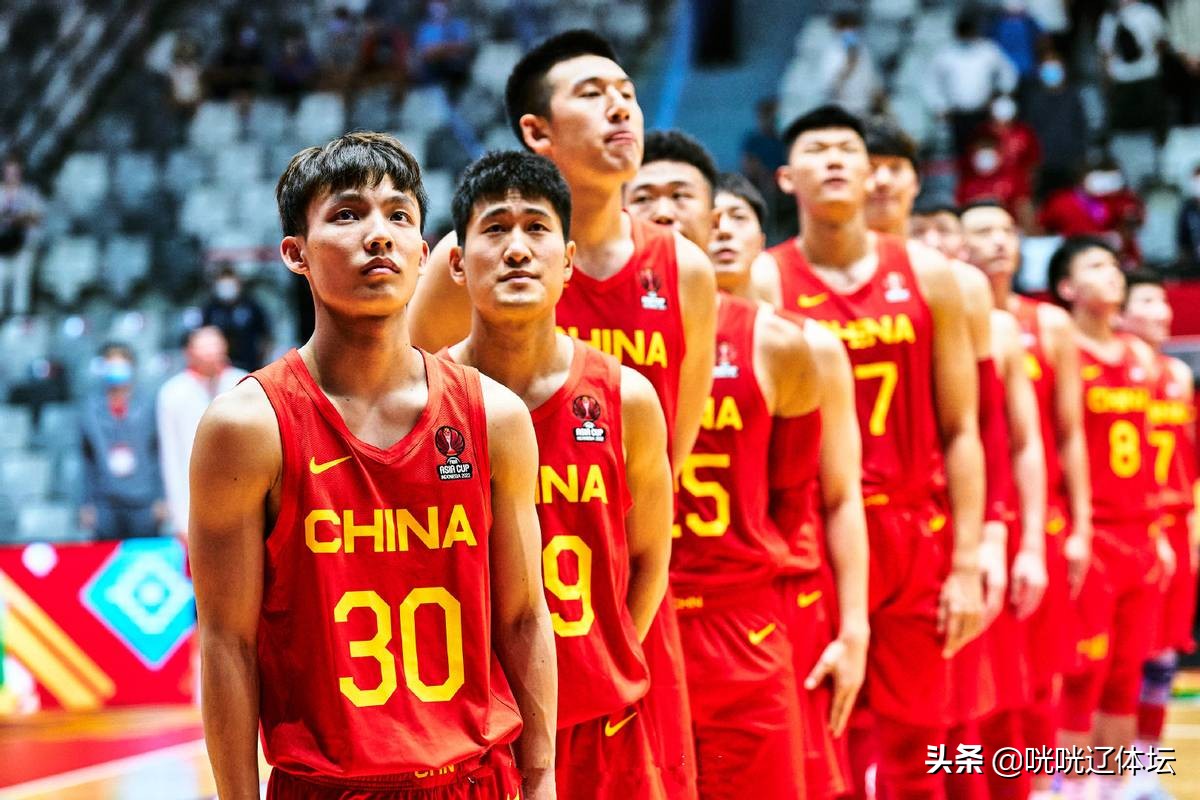 亚洲杯，中国男篮1分险胜巴林！打得太臭，品牌赞助都跑了？