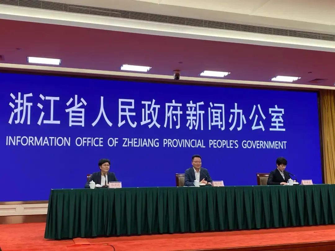 官宣：延期考试，有序恢复